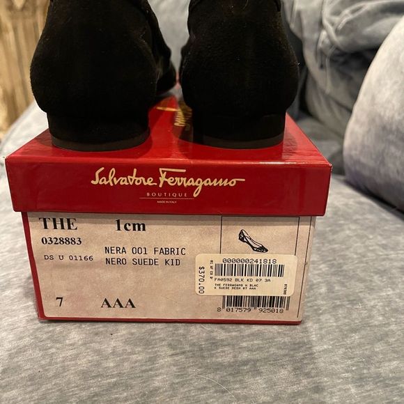 Salvatore Ferragamo Black Suede Kid Mesh Sandal.  Never Worn. 7 AAA NWT - Picture 5 of 13